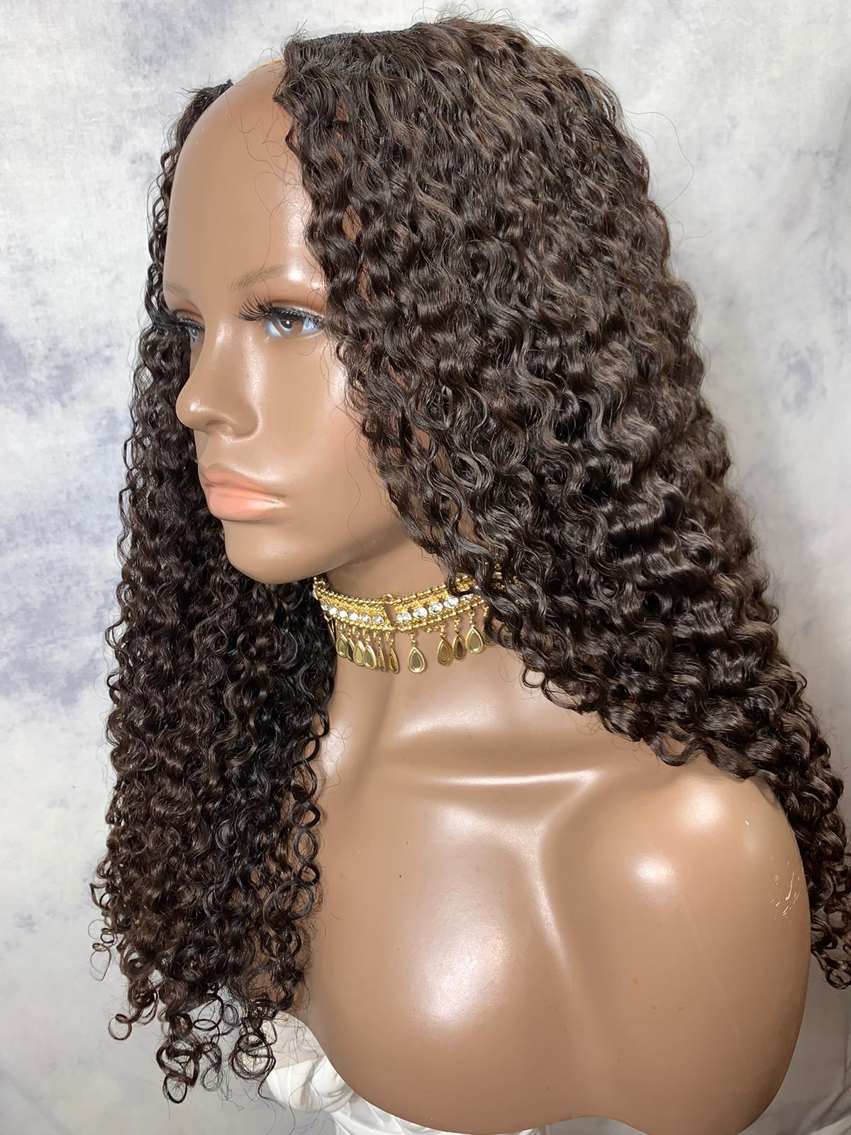 Lia U-Part Soft Kinky Wig 22.